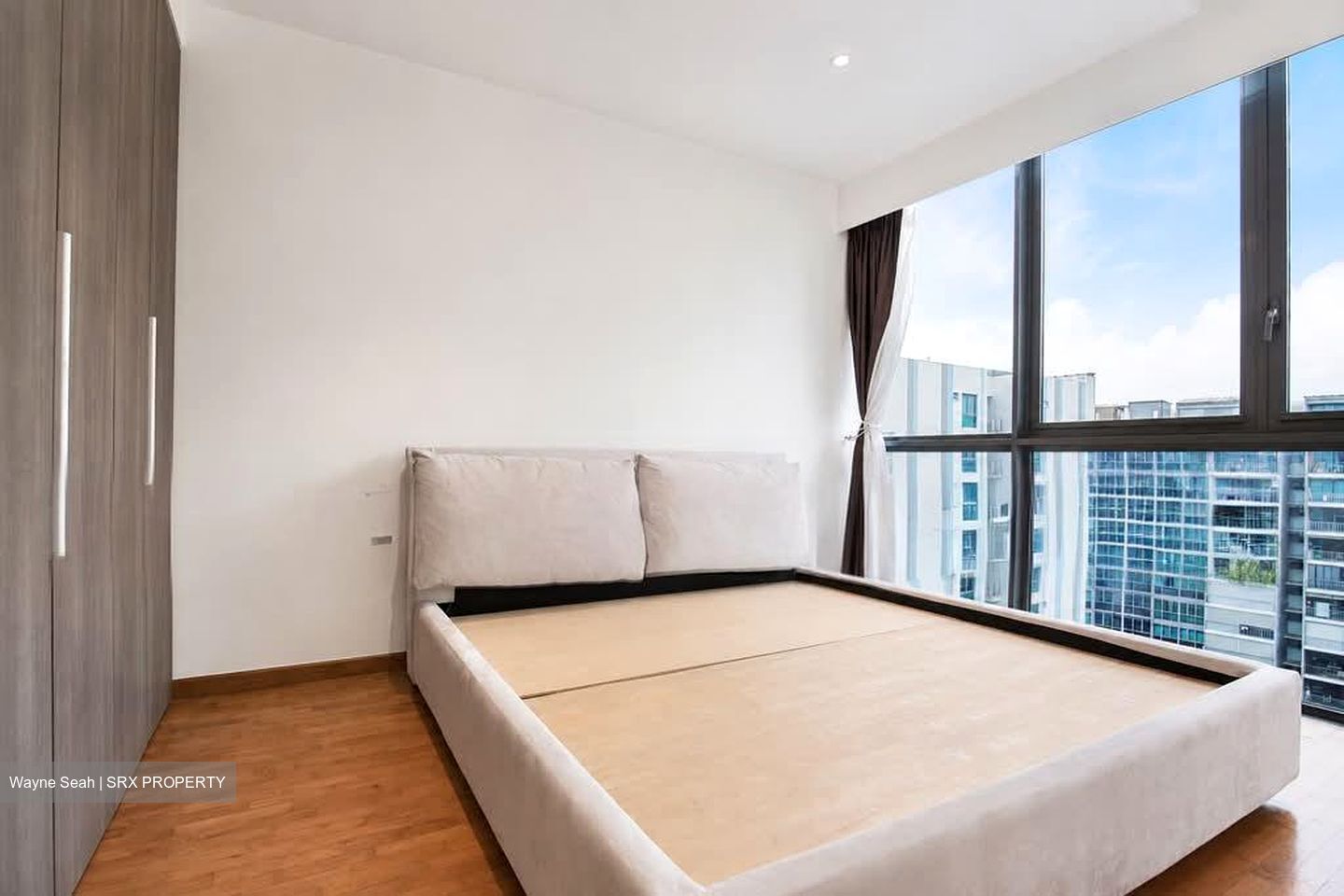 Esparina Residences (D19), Condominium #565549771